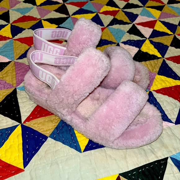 UGG Shoes - Ugg oh yeah slides